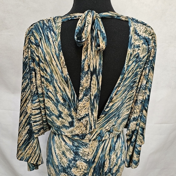 T-bags Los Angeles Asymmetrical Abstract Design Bat Wing Dress Size S - Picture 5 of 9